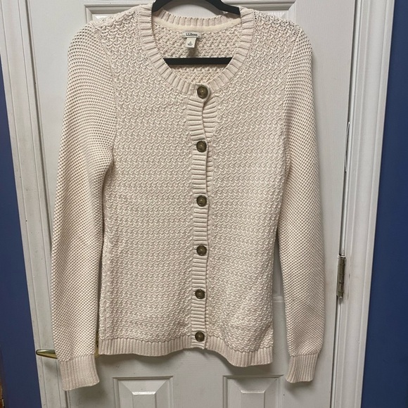 L.L. Bean Crew Knit Cardigan Sweater, Beige button front size Small - Picture 1 of 7